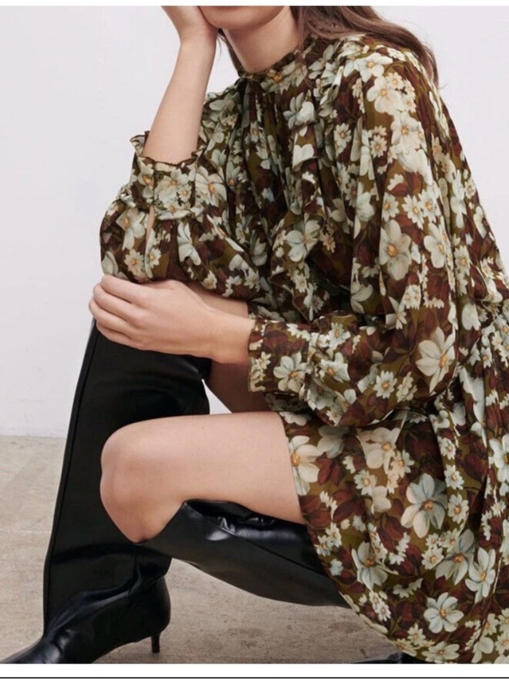 ZARA Ruffle Floral Romper Dress Shorts in Brown & Ivory Elastic Waist Sz. XL